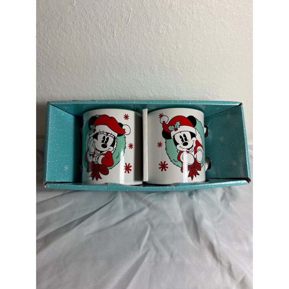 Disney Mickey & Minnie Ceramic Coffee Mug Set 14oz New Christmas Wreath Set NIB